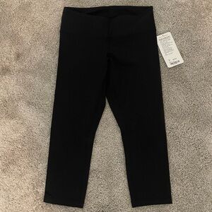 Lululemon Wunder Under Crop II